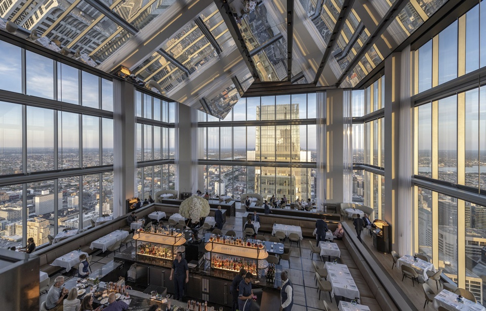 康卡斯特技术中心和四季酒店，美国费城 / Foster + Partners