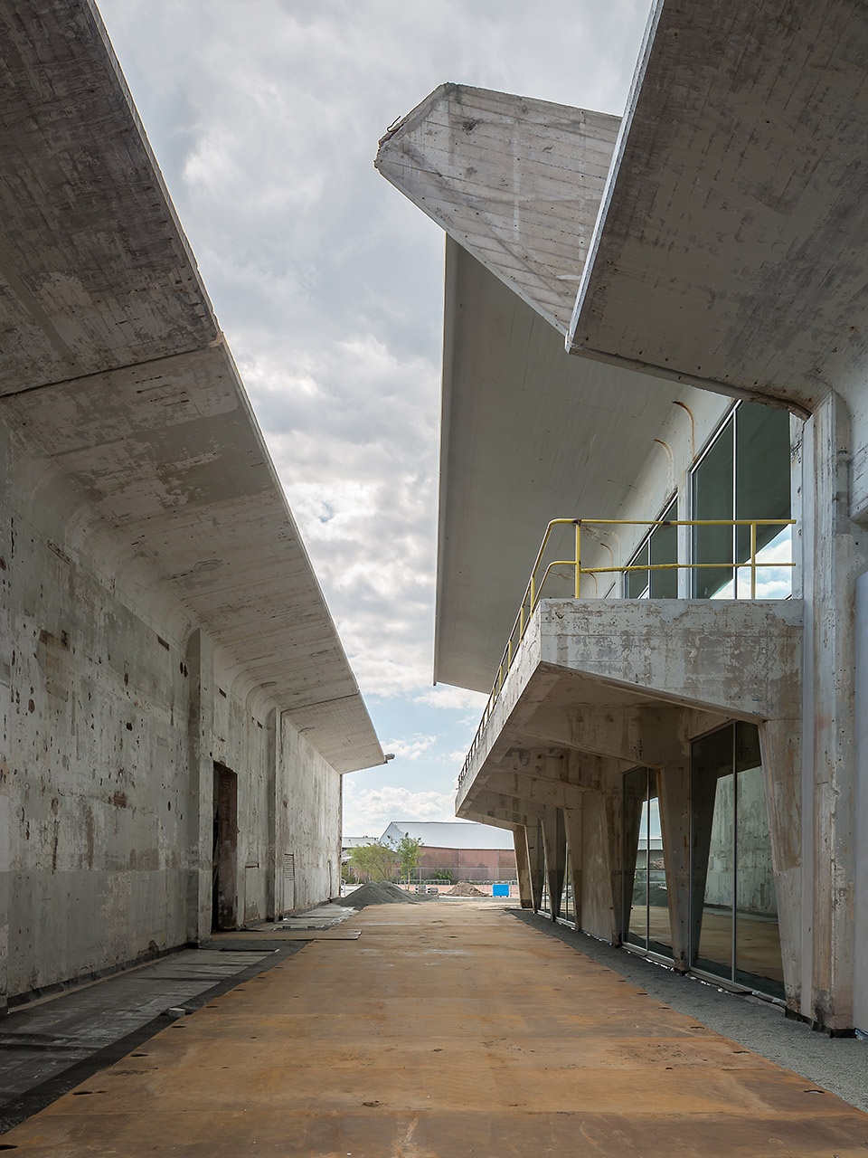 kb building by hofmandujardin schipper bosch