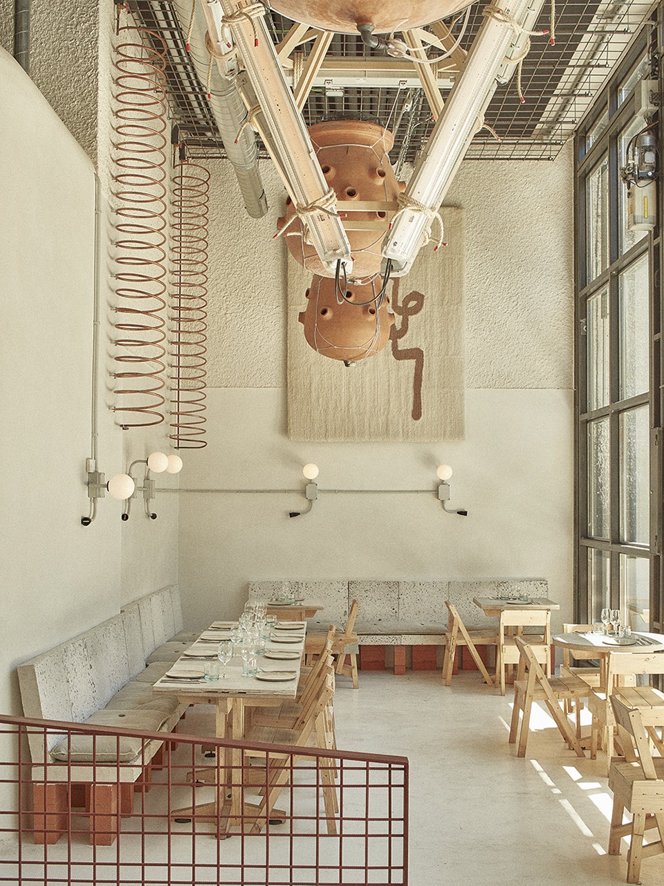 mo de movimiento restaurant by lucas munoz