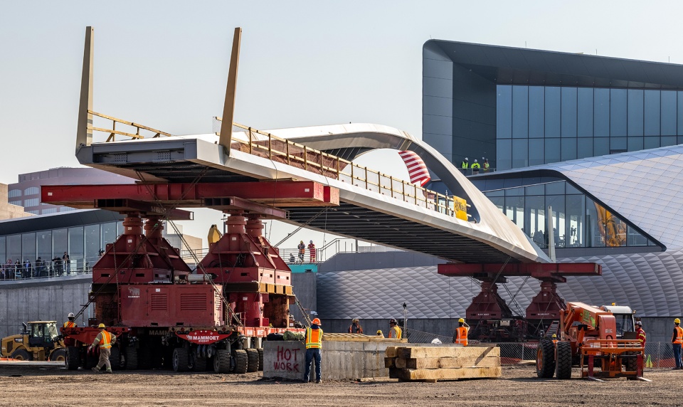 550 ton steel bridge by ds r