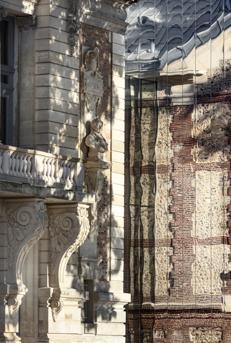 renovation of theater legendre by opus 5 architects