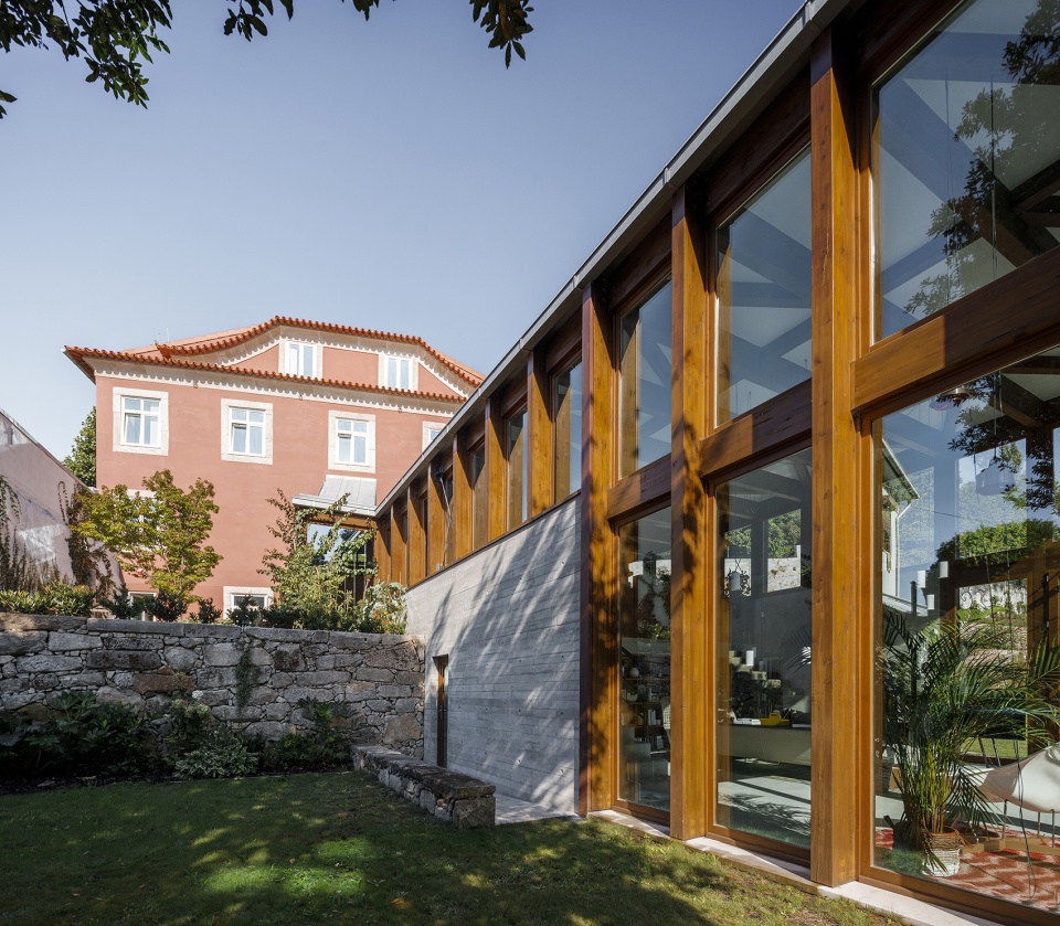 golgota by floret architecture