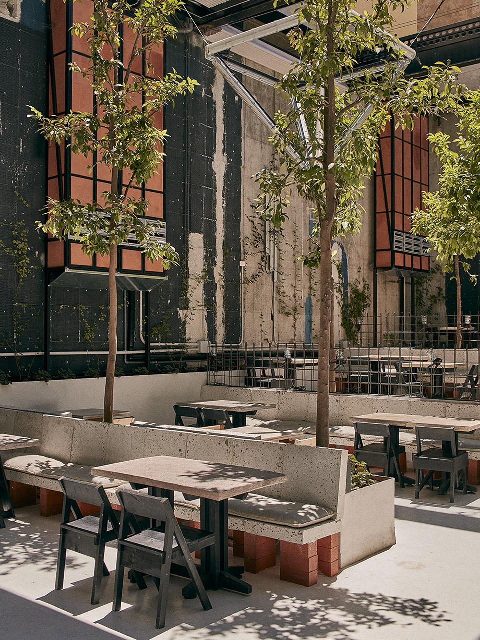 mo de movimiento restaurant by lucas munoz
