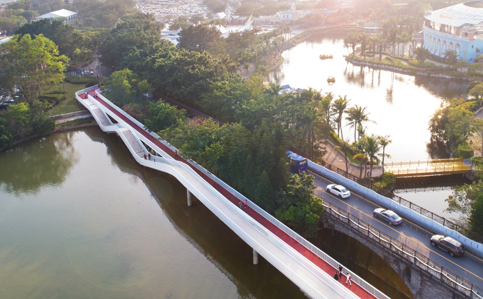 split bridge china by jane z studio