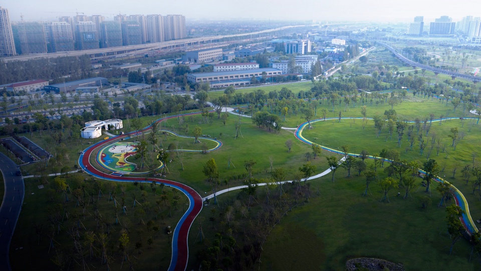 Linping Sports Park Rest station CCTN