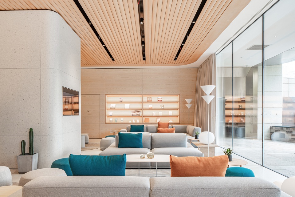 nio tianjin flagship store by raams architecture studio