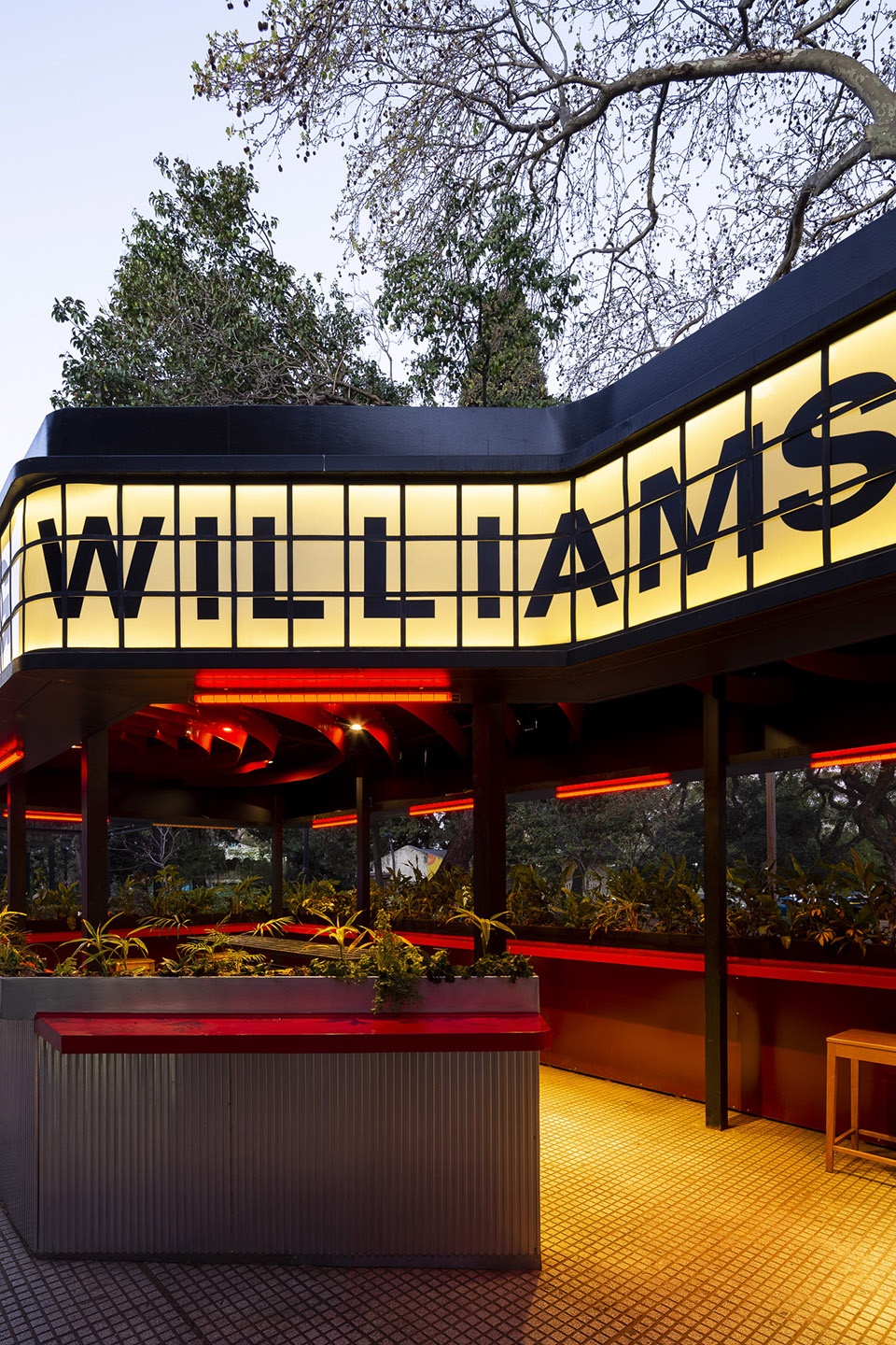 outside restaurant in buenos aires by hitzig militello architectsoutside restaurant in buenos aires by hitzig militello architects
