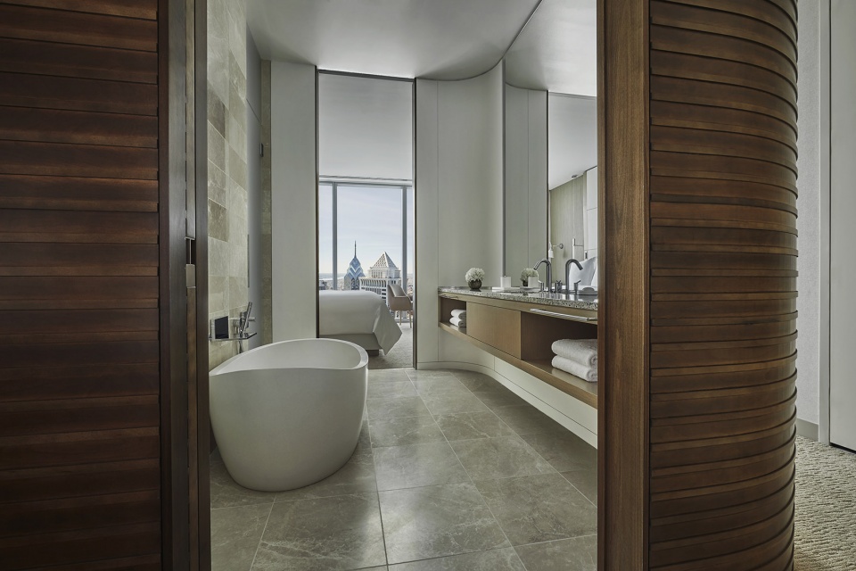 comcast technology center and four seasons hotel by foster partners