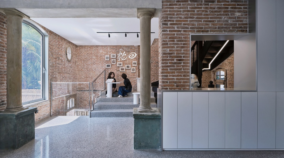 renovation of villa karma china by during the dinner studio