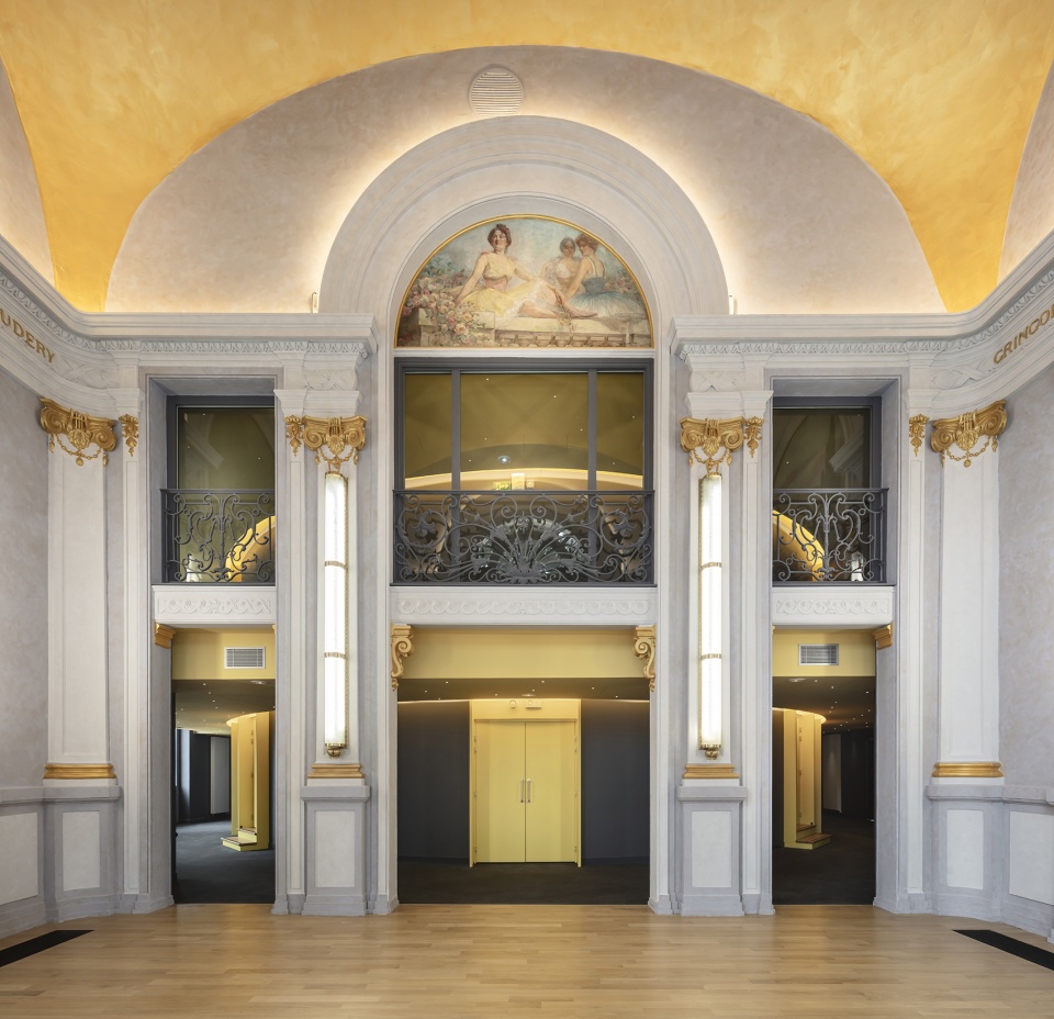 renovation of theater legendre by opus 5 architects