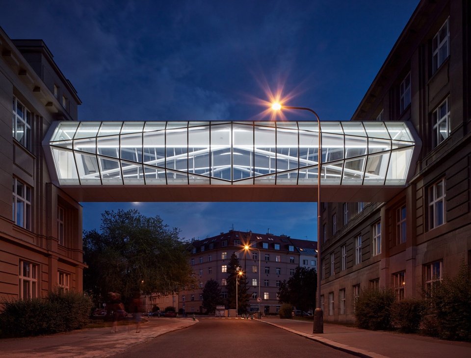 Connecting Footbridges UCT Prague ov a