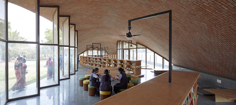 maya somaiya library sharda school by sameep padora associates