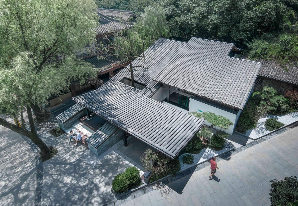 Songcheng Ancient Street toilet lsd