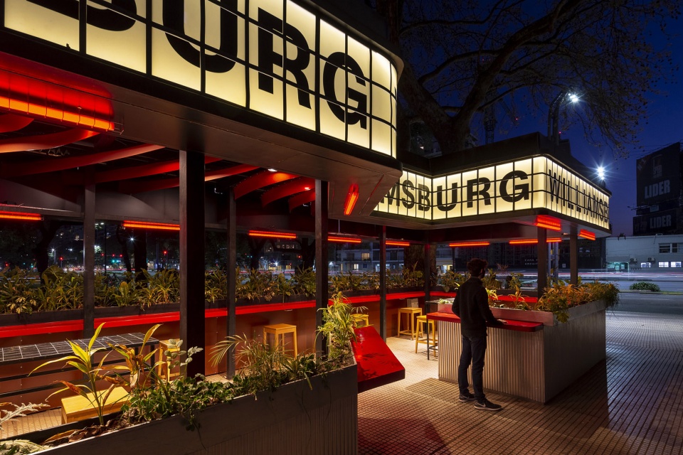 outside restaurant in buenos aires by hitzig militello architectsoutside restaurant in buenos aires by hitzig militello architects