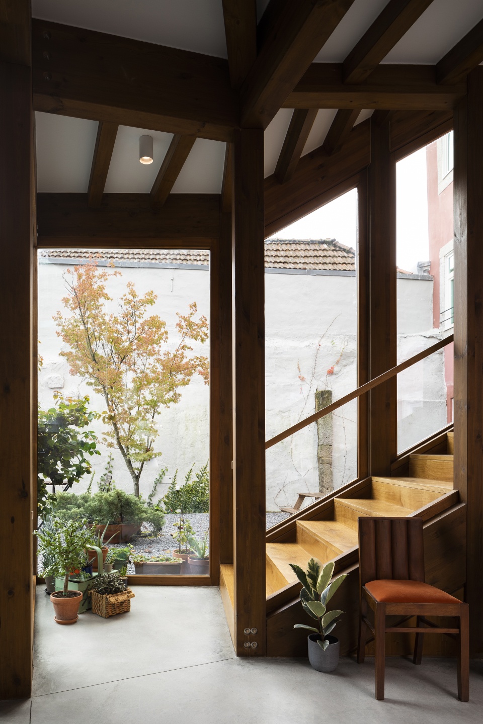 golgota by floret architecture