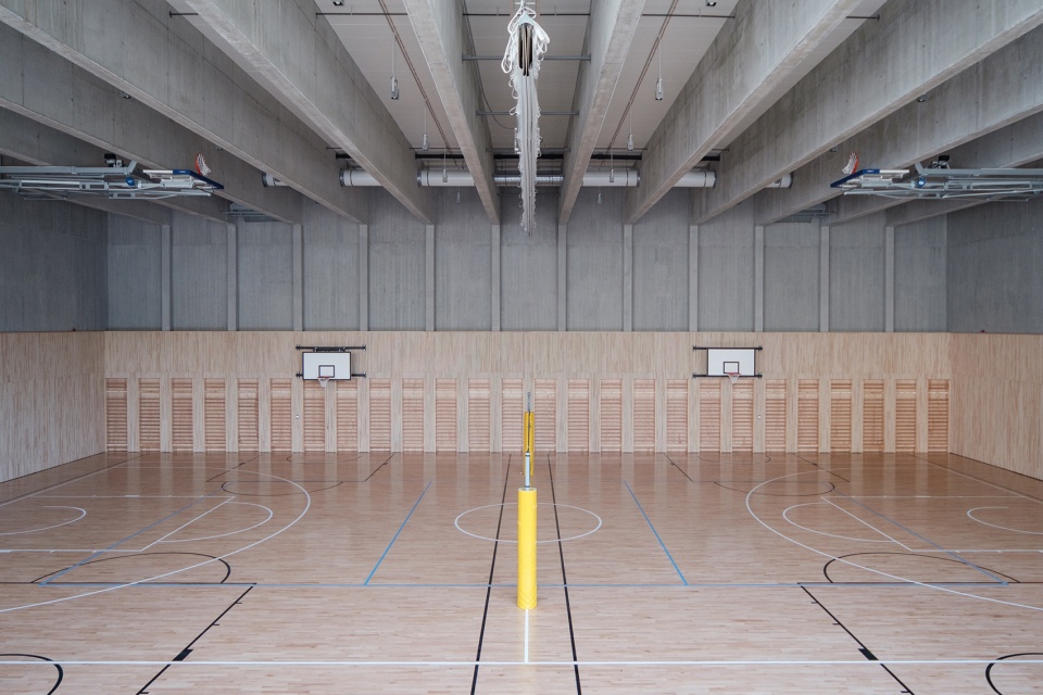 saint gellert hall by epitesz studio