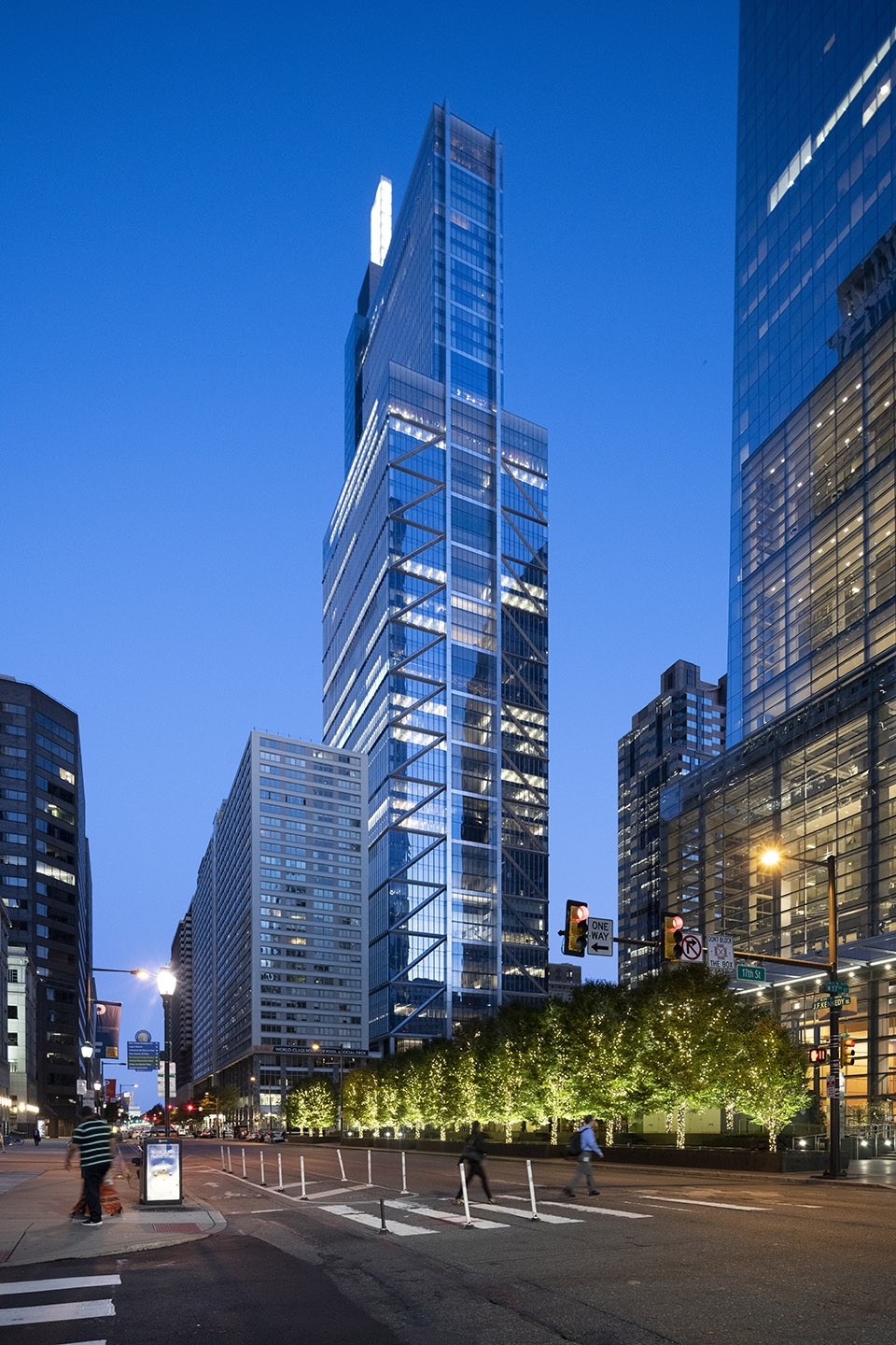 comcast technology center and four seasons hotel by foster partners