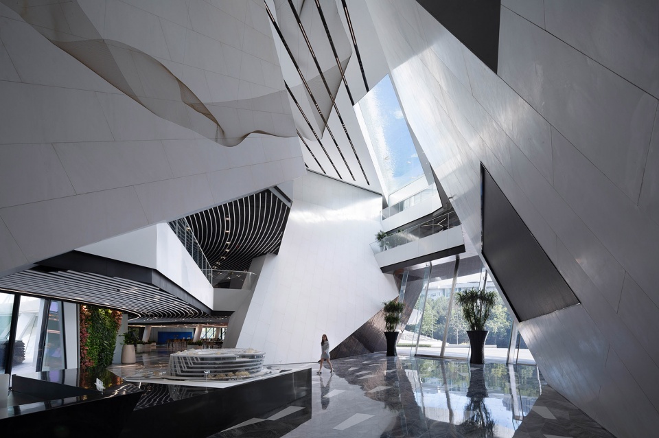 peacebird fashion centre china by daniel statham architects