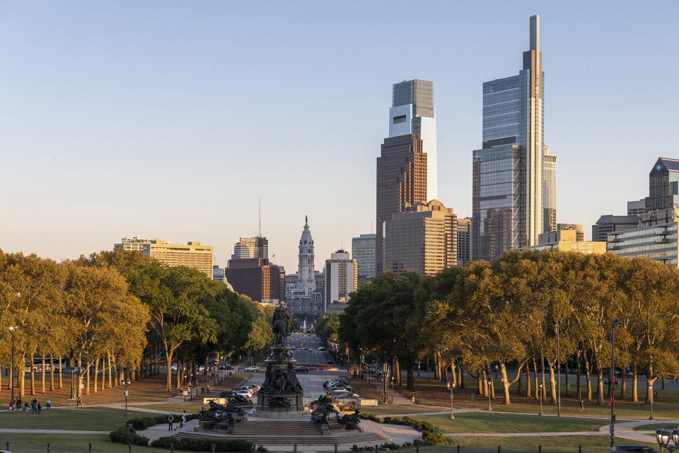 comcast technology center and four seasons hotel by foster partners