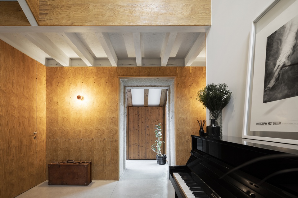 golgota by floret architecture