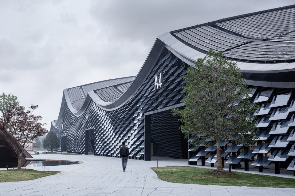 China goes Urban