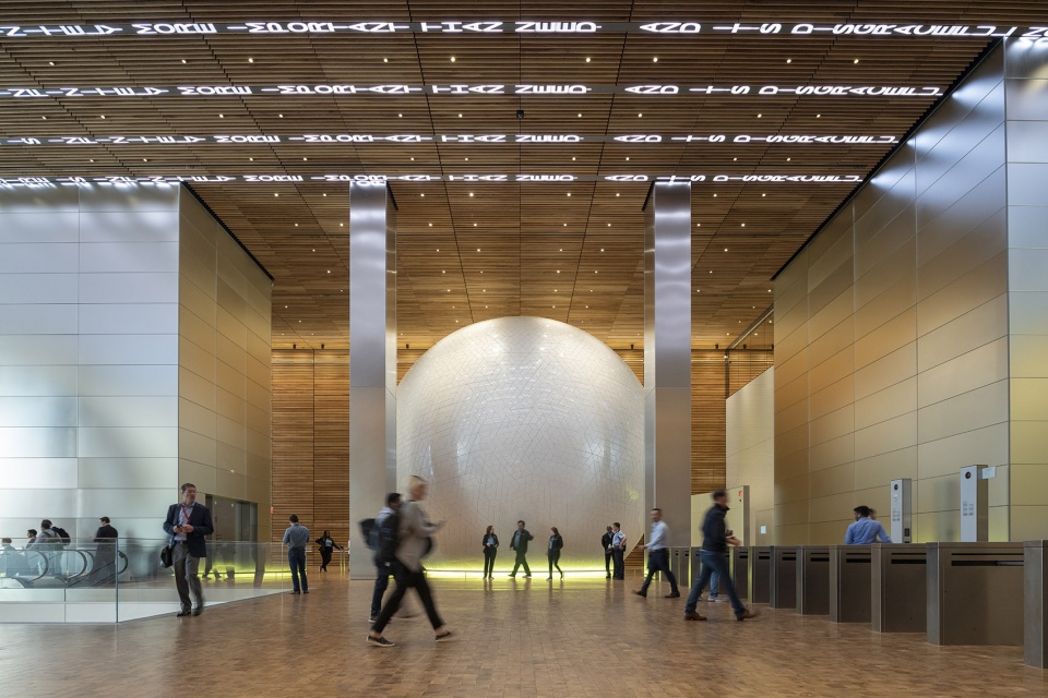 comcast technology center and four seasons hotel by foster partners