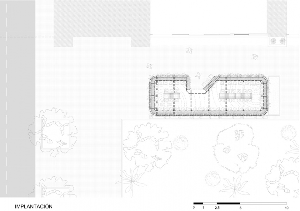 outside restaurant in buenos aires by hitzig militello architectsoutside restaurant in buenos aires by hitzig militello architects
