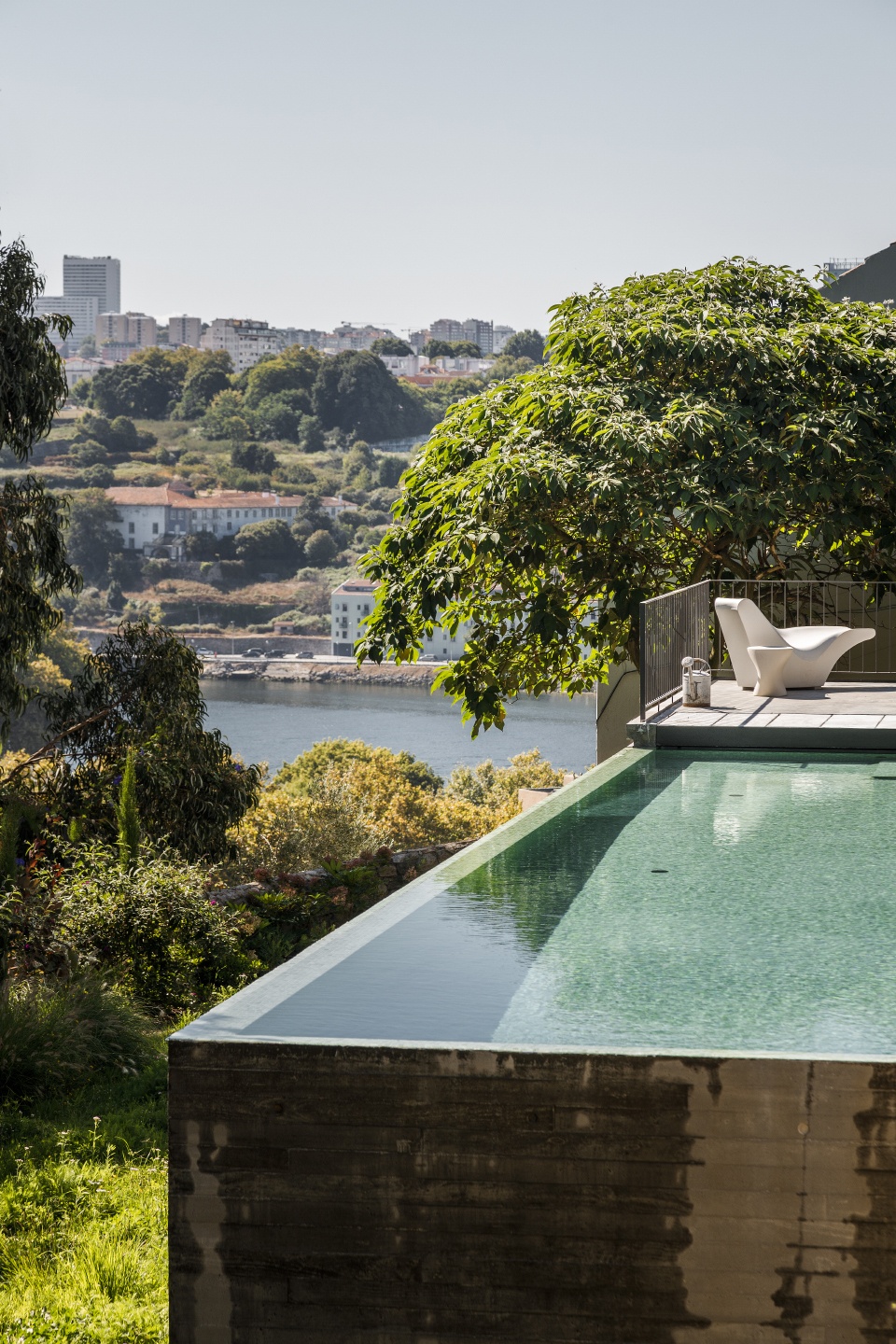 golgota by floret architecture