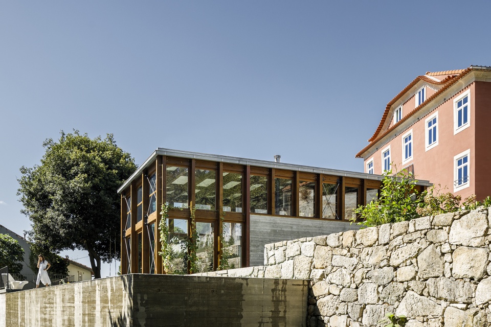 golgota by floret architecture