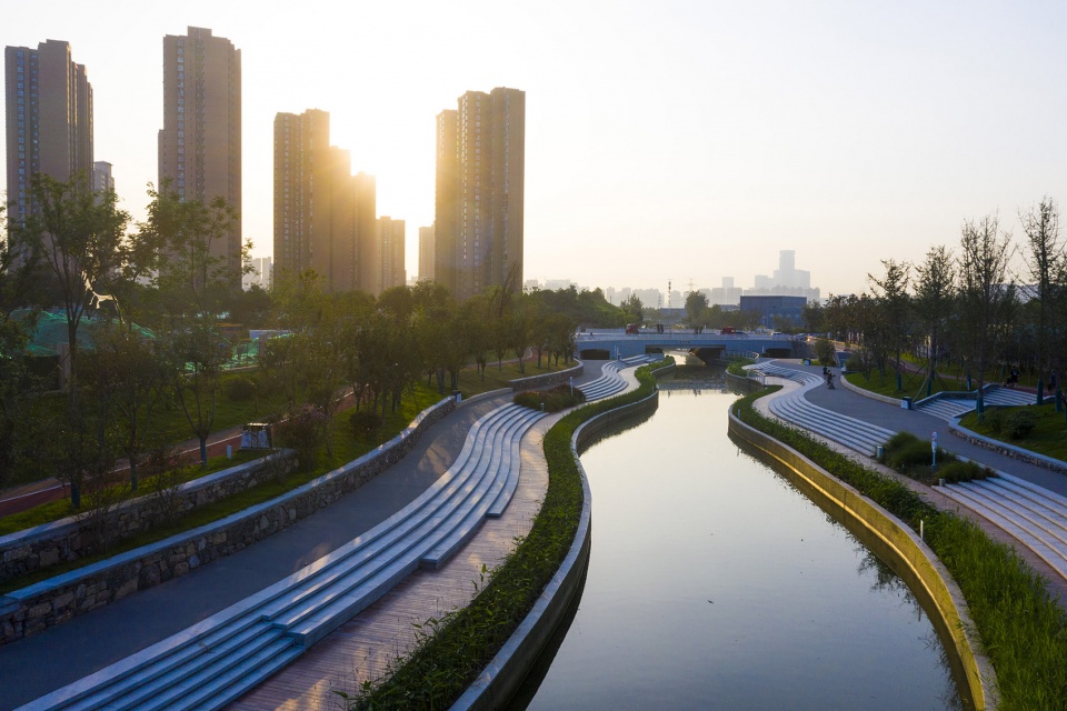 Zao River Waterfront Corridor Power Construction