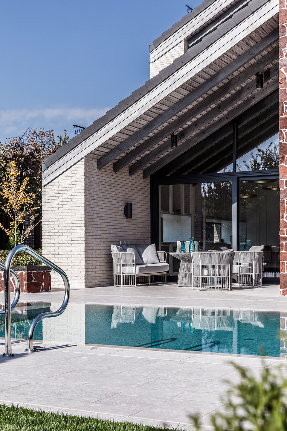 Private dwelling house by CHADO Architectural Studio 谷德设计网