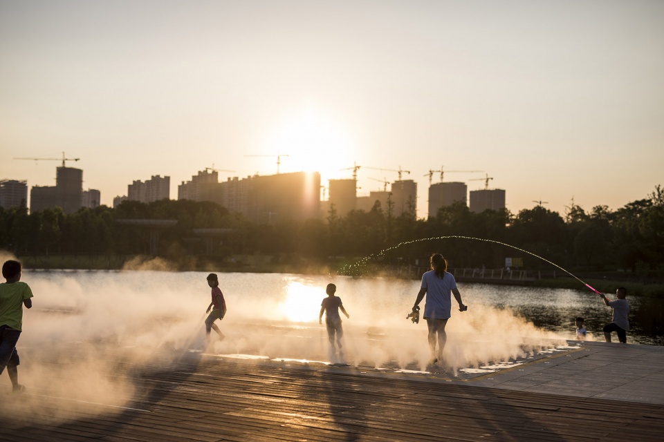 Nanjing Hexi Urban Eco Park AECOM