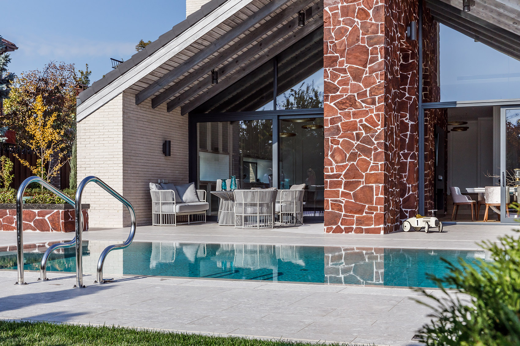 Private dwelling house by CHADO Architectural Studio 谷德设计网