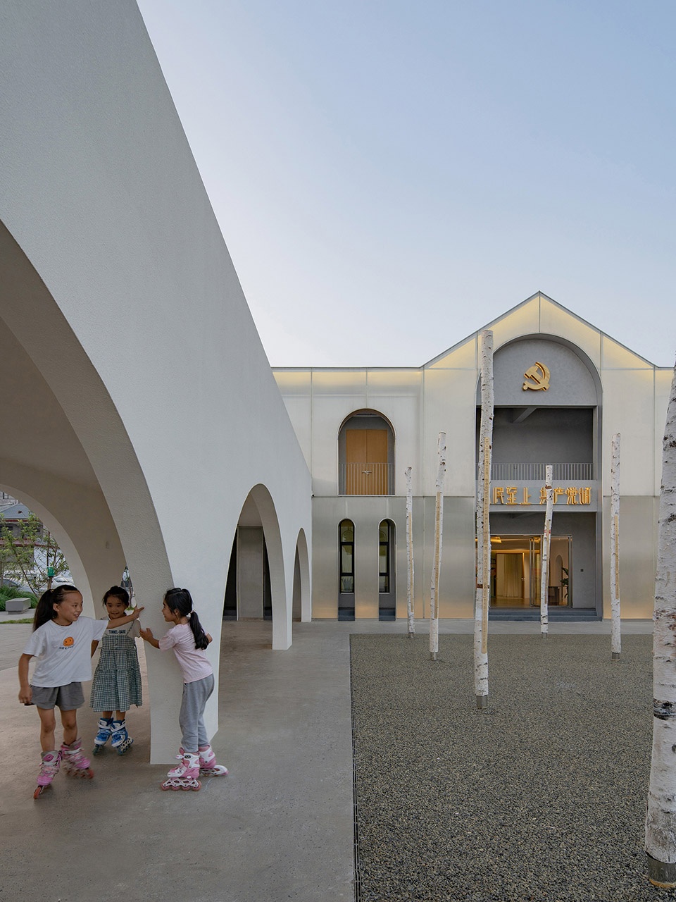 Qinchang Village CPC Branch Office Community Center Studio 10