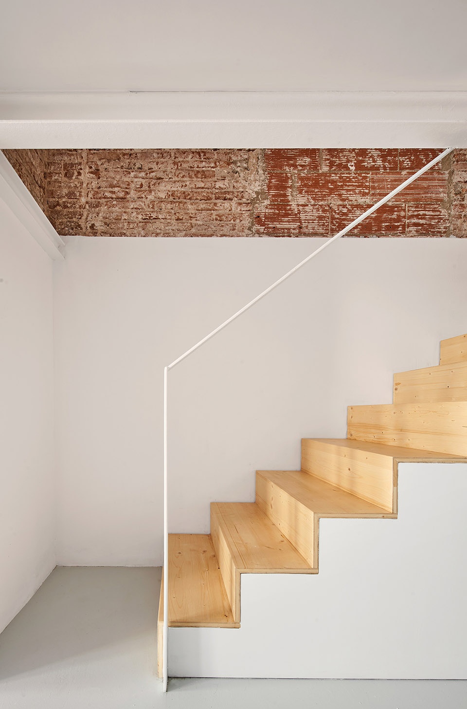 ten studio tarragona by nam arquitectura