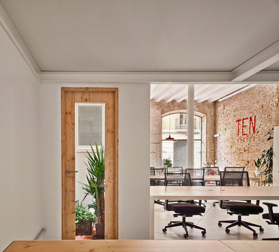 ten studio tarragona by nam arquitectura