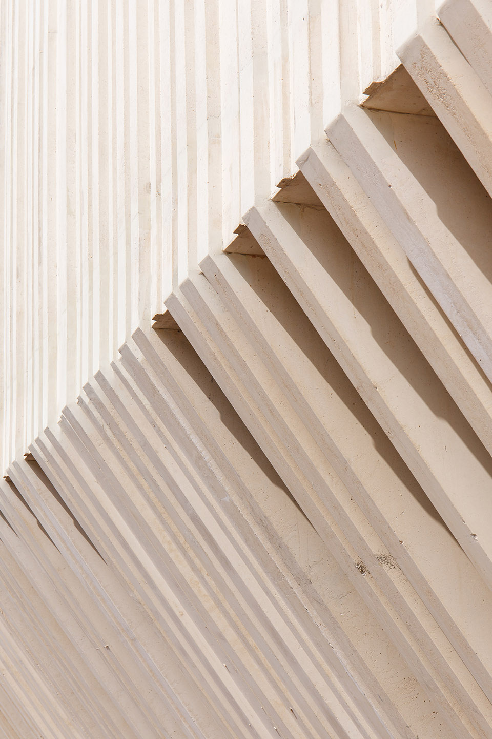 Space Guy Môquet, France by Oeco architectes 谷德设计网