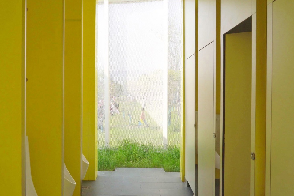 Linping Sports Park Rest station CCTN 1