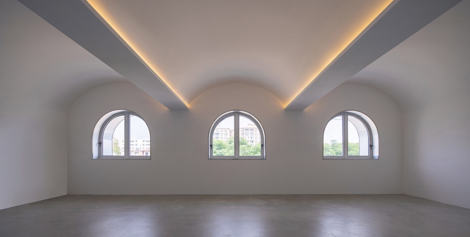 Qinchang Village CPC Branch Office Community Center Studio 10