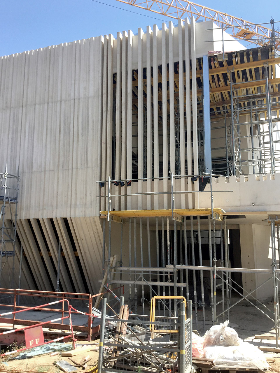 Space Guy Môquet, France by Oeco architectes 谷德设计网