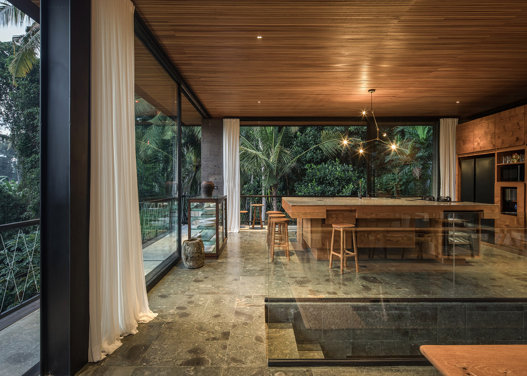 BOND HOUSE, Bali by Alexis Dornier 谷德设计网