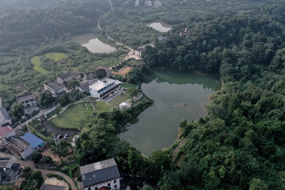 风吟谷民宿,长沙 / 尺镀美学