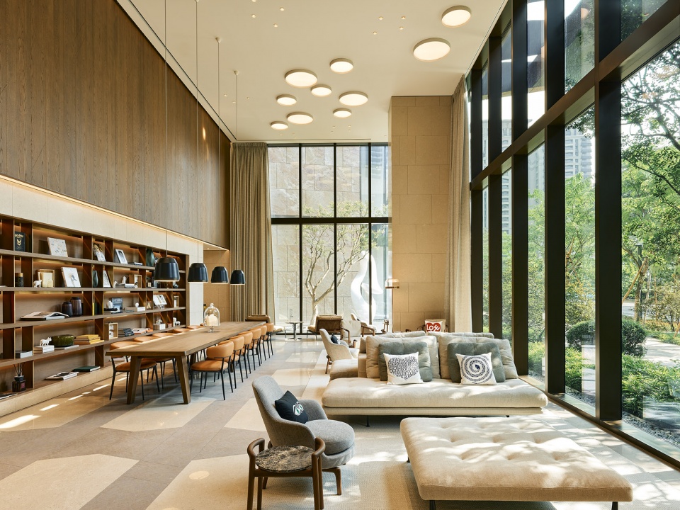 La Bella Vita high rise residential tower by Antonio Citterio Patricia Viel