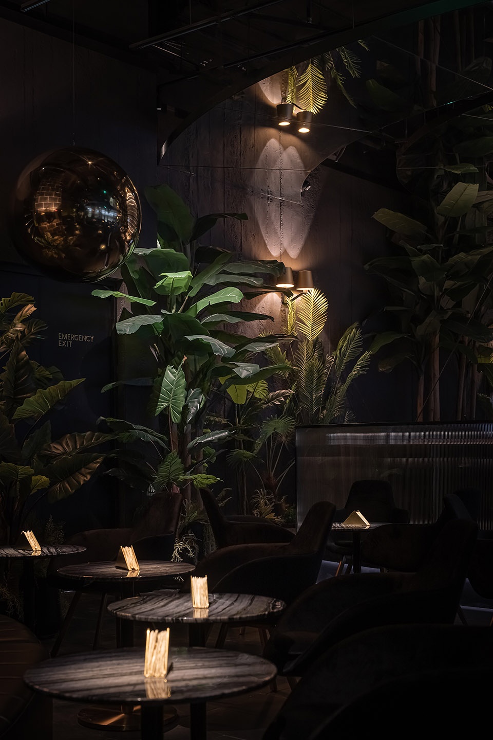 pluto bar by triostudio