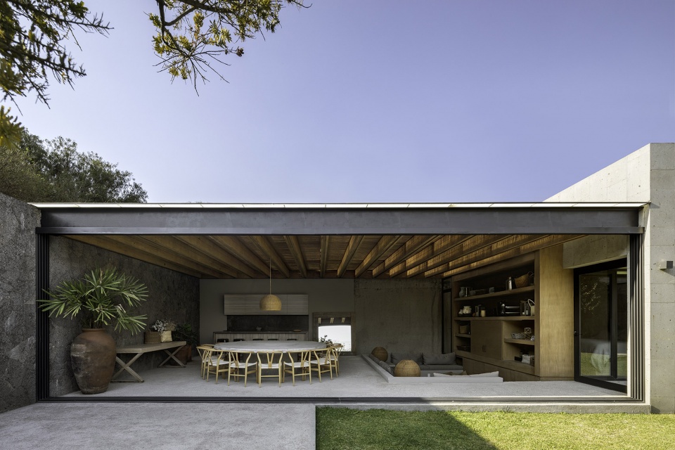 ROMERO HOUSE by Romero de la Mora Architecture development
