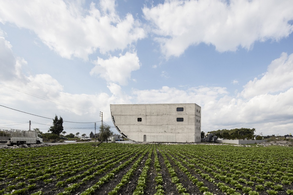 LSB Regional Headquarters by Domaine Public Architects
