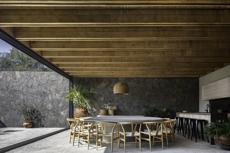 ROMERO HOUSE by Romero de la Mora Architecture development