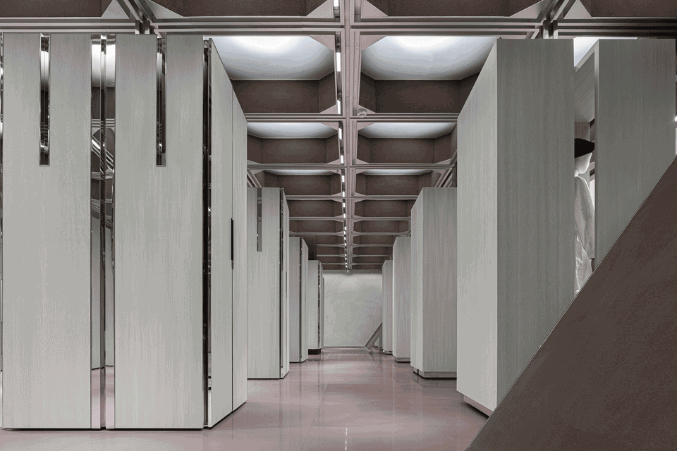 j1m5 boutique china by various associates