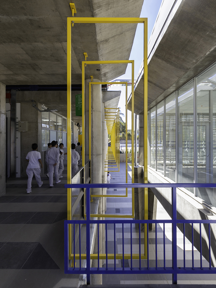 uepm quito classrooms by espinoza carvajal arquitectos 1