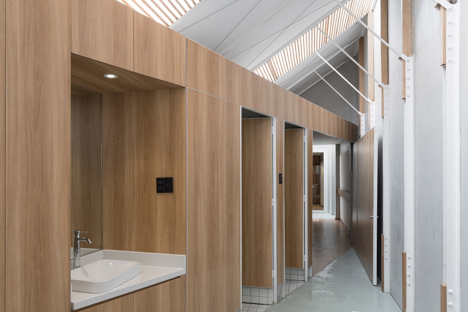303 HOUSE by SAWADEESIGN